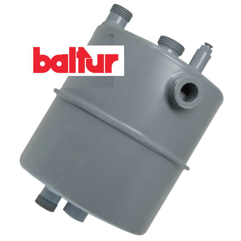 scambiatore grigio con attacchi rapidi ed ad innesto per caldaie baltur