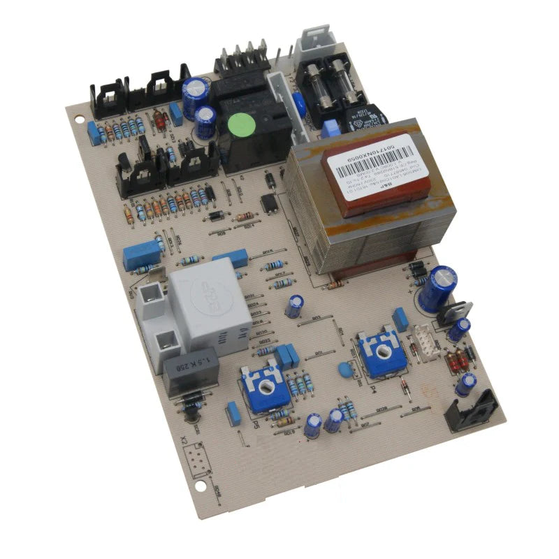 scheda avorio con cablaggi e microprocessore