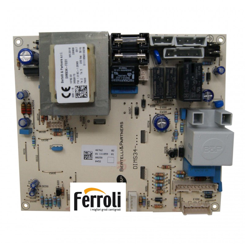 scheda elettronica avorio con cablaggi