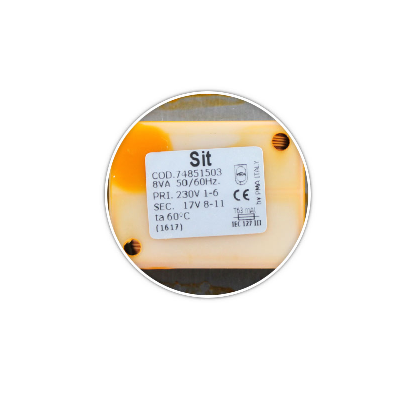 Riello 4364847 Prodotto SIT 74851503 3 8 VA Frequenza : 50/60 Hz