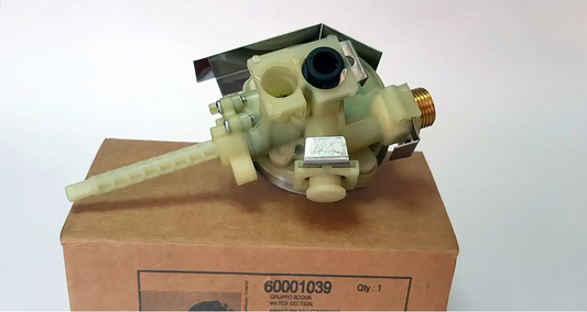 Gruppo Acqua scaldabagno Ariston 60001039