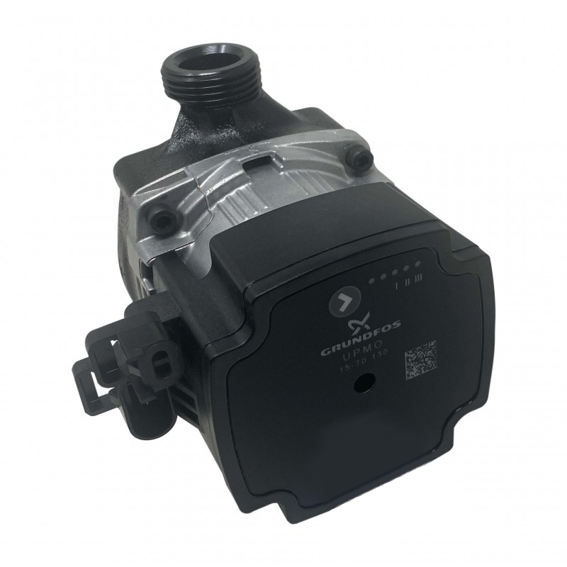 circolatore nero forma irregolare con attacco da 1 pollice e interasse 130 mm