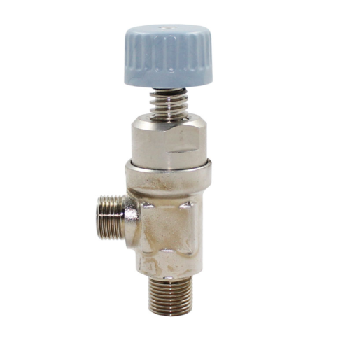 rubinetto con manopola azzurra
