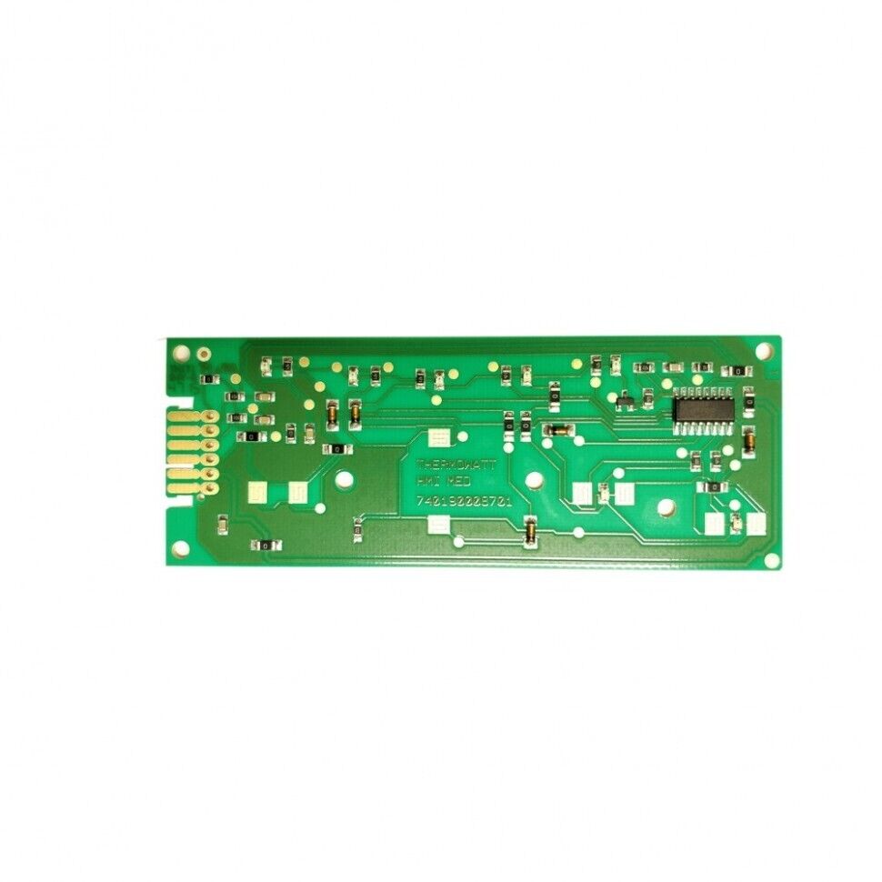 scheda elettronica rettangolare verde
