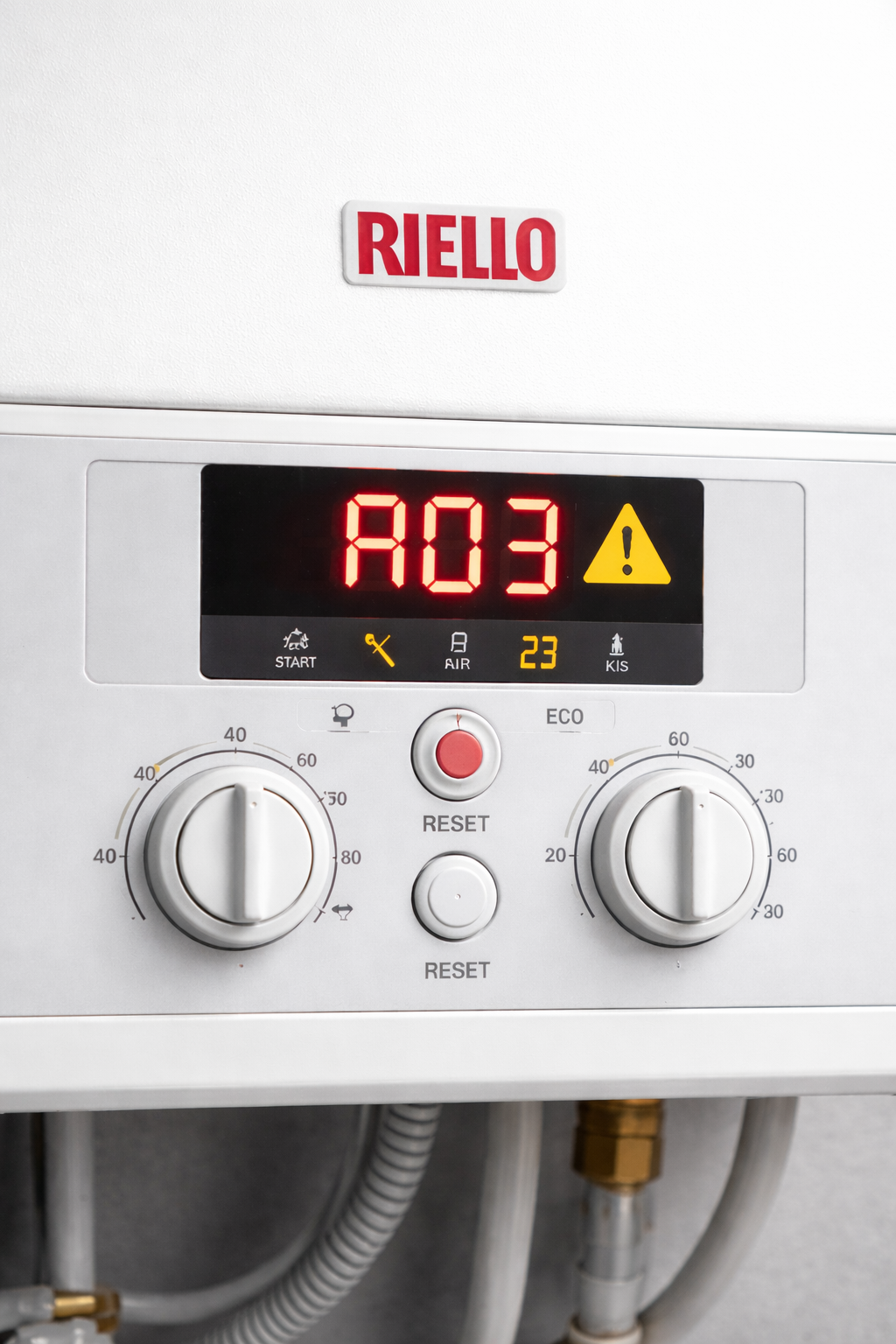Display Riello Start AR 25 KIS in errore A03 per problema ventilazione fumi