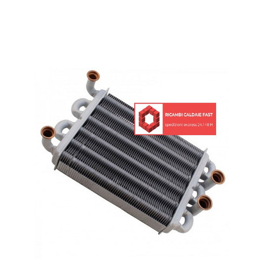 Scambiatore bitermico per caldaia Lamborghini Taura 24 MCS, modello 398D4370, ricambio originale per impianti di riscaldamento e acqua sanitaria.