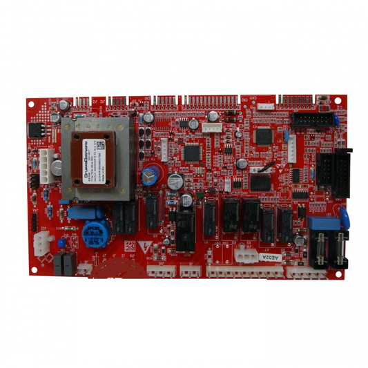 scheda rossa con moduli elettronici